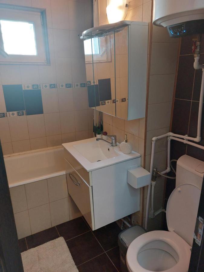 בוקרשט Apartament Central Renovat 3 Camere מראה חיצוני תמונה